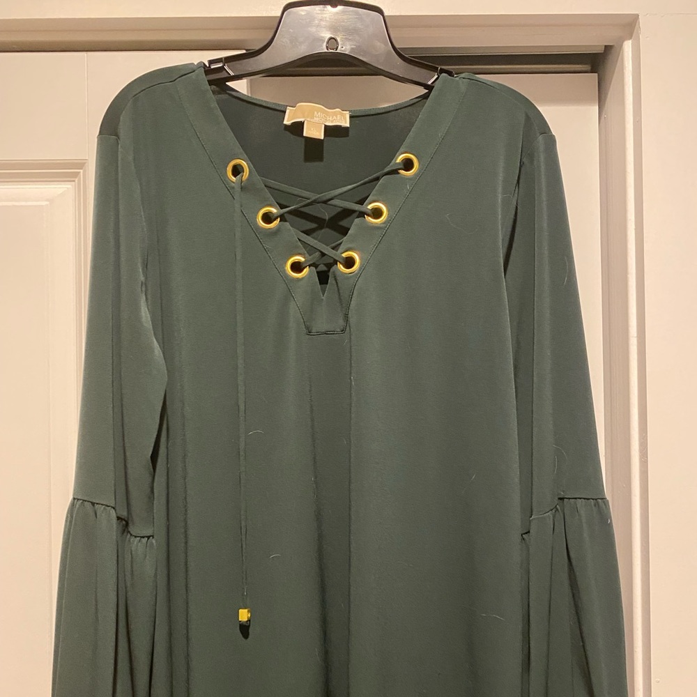 Long sleeves lace up Michael kors blouse